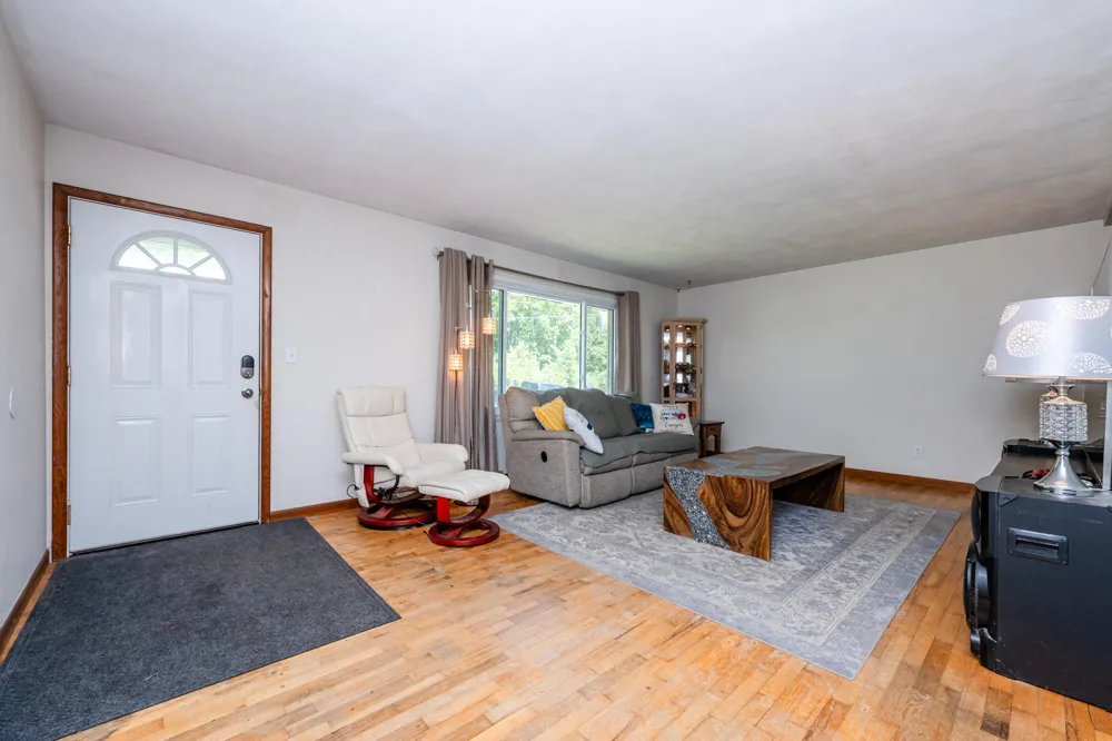 1846 Maple Lane Benton Harbor, MI 49022