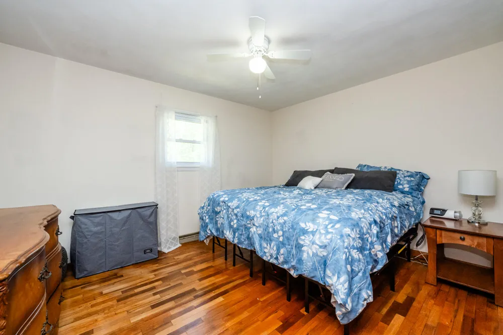 1846 Maple Lane Benton Harbor, MI 49022