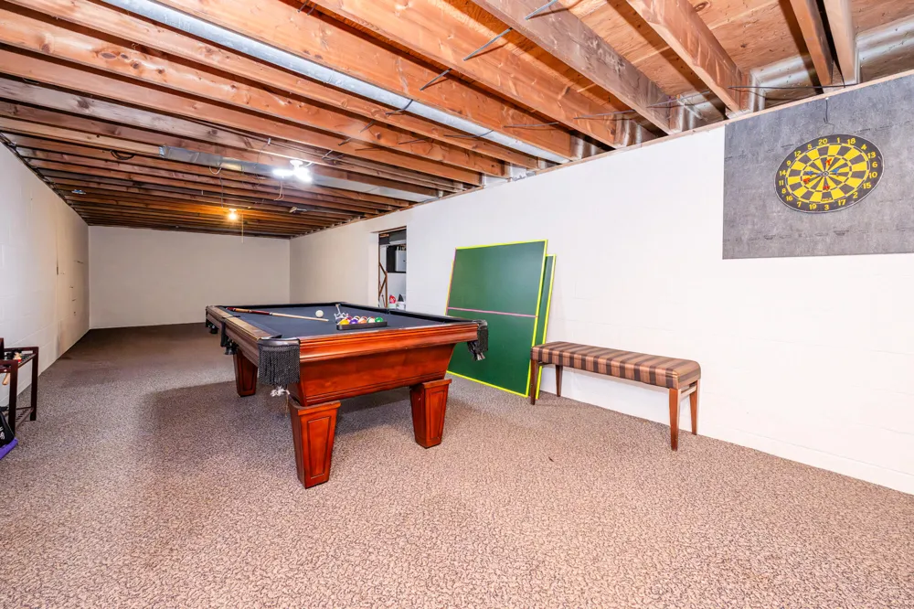 1846 Maple Lane Benton Harbor, MI 49022