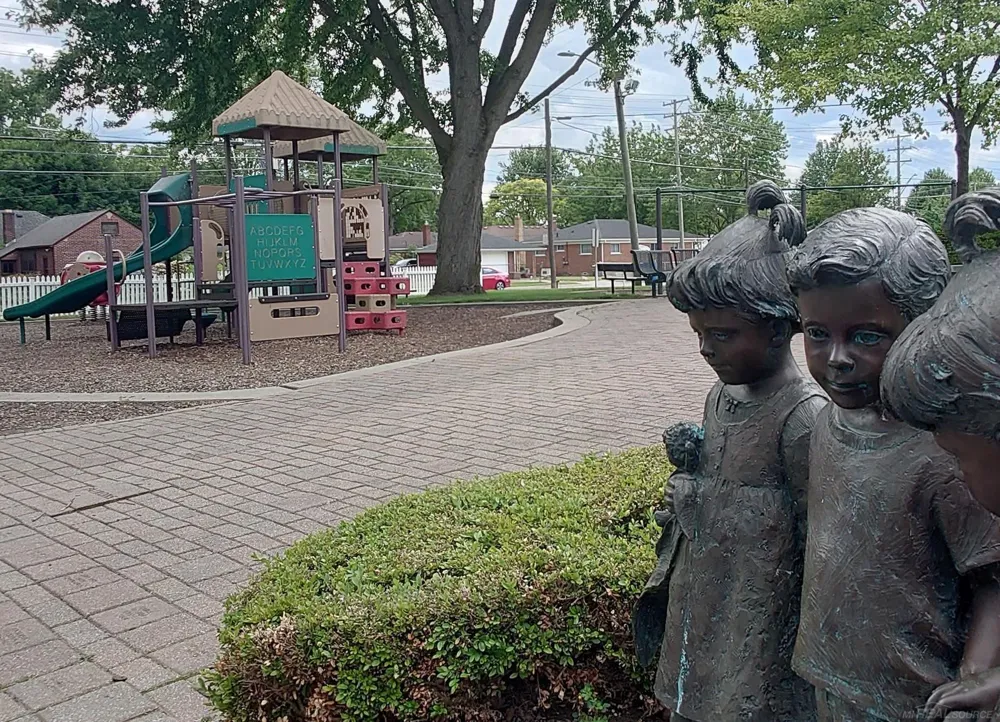 130 S Wilson Boulevard Mt Clemens City, MI 48043