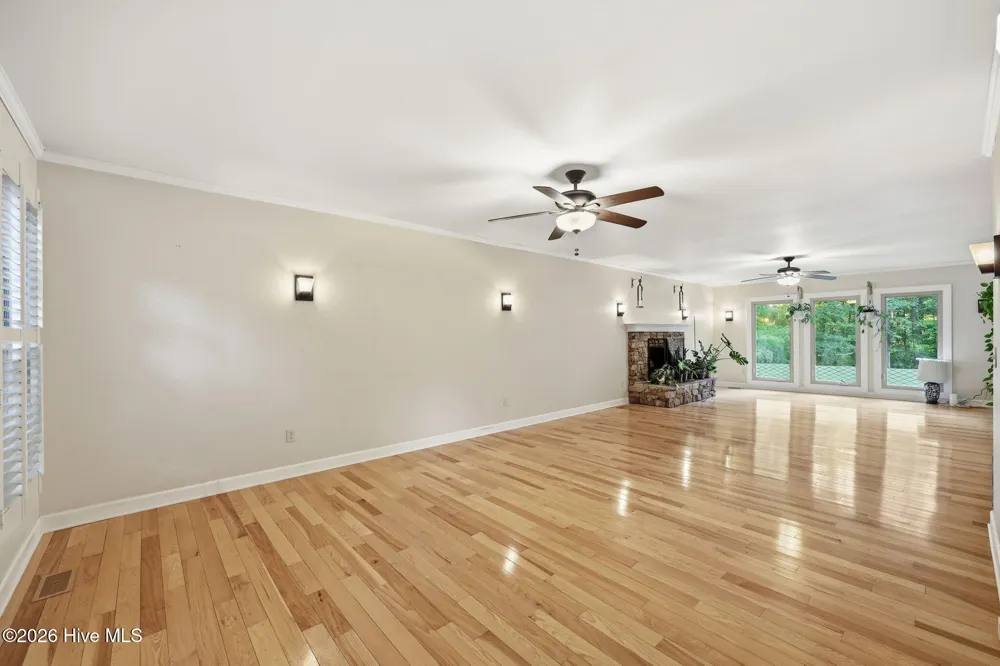 1003 Scenic Drive Graham, NC 27253