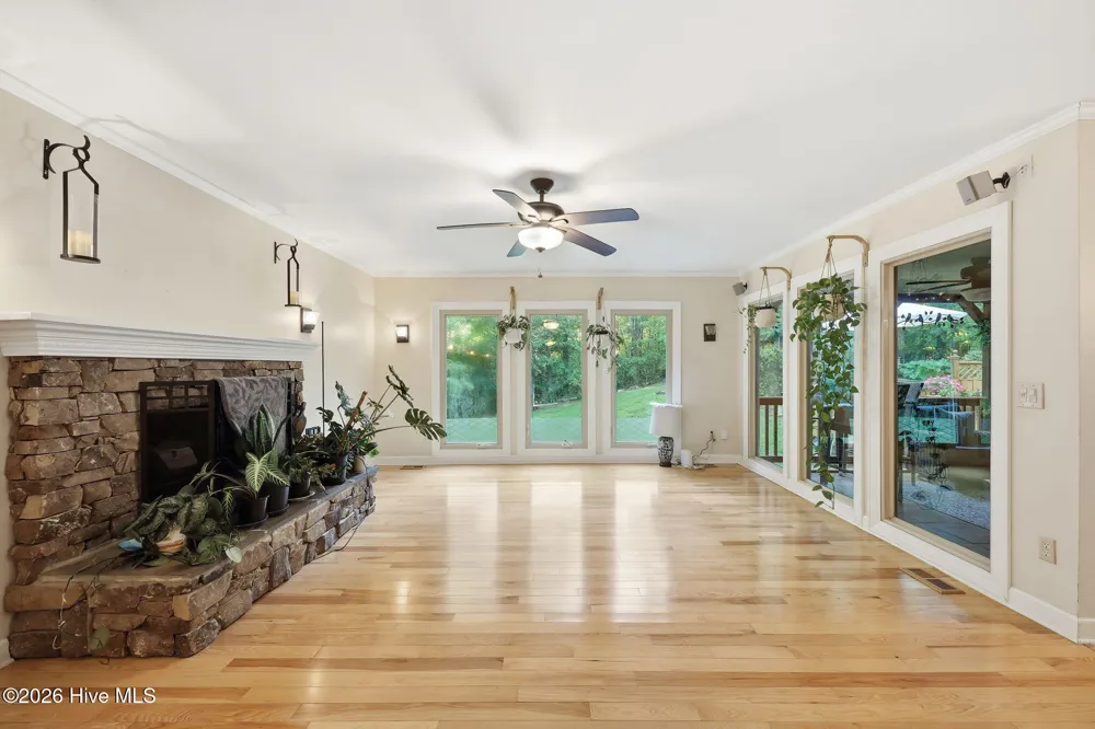 1003 Scenic Drive Graham, NC 27253