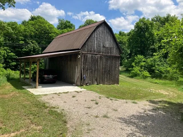 7699 Benzie Highway Joyfield Township, MI 49616