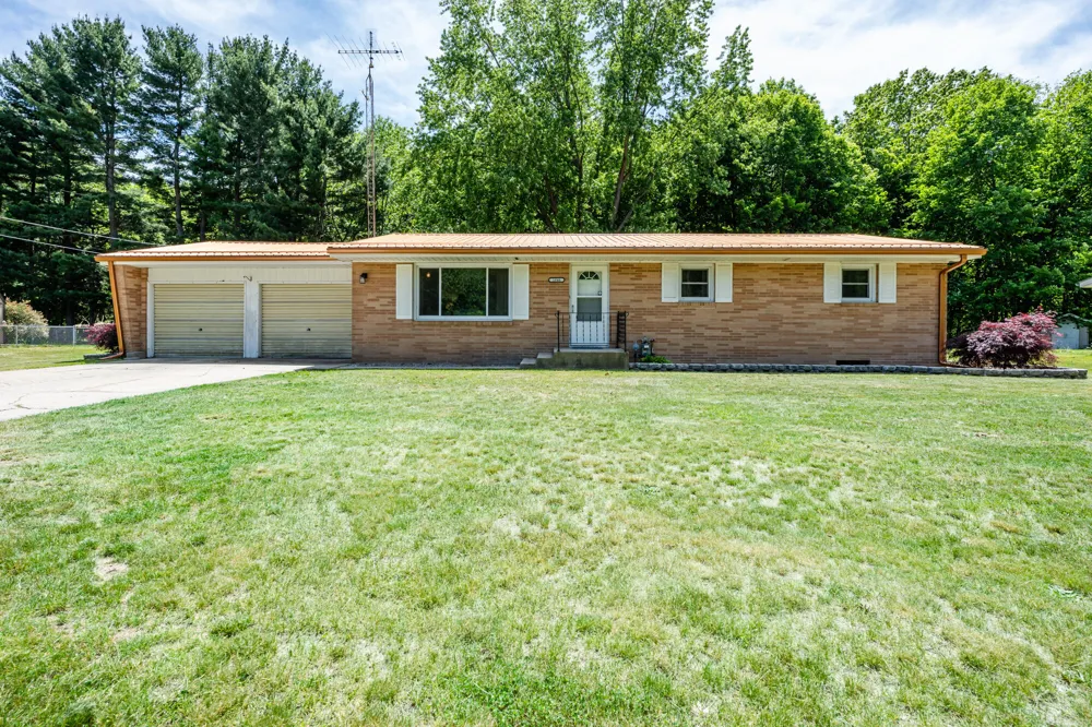 1846 Maple Lane Hagar Township, MI 49022