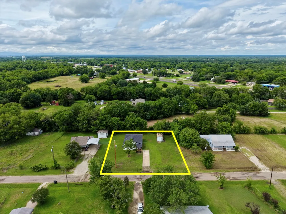 615 Smith Circle Point, TX 75472