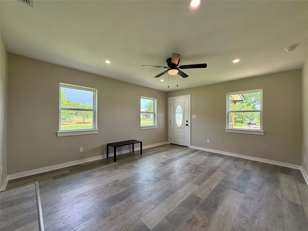 615 Smith Circle Point, TX 75472