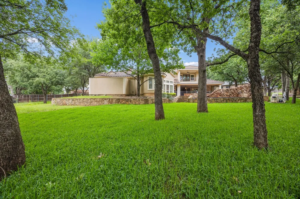 2101 Miracle Point Drive Southlake, TX 76092