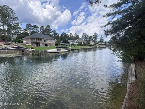 111 Callis Circle