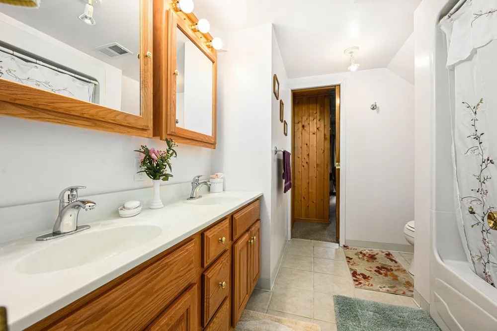 11681 Scott Park Road Hope Township, MI 49046