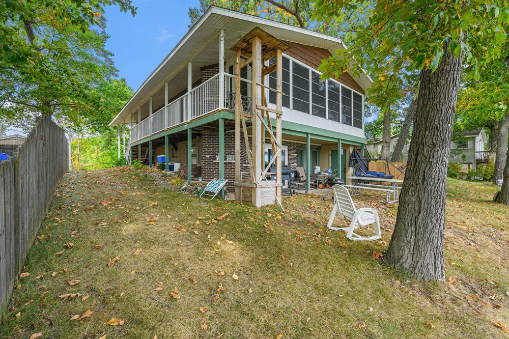 11681 Scott Park Road Hope Township, MI 49046