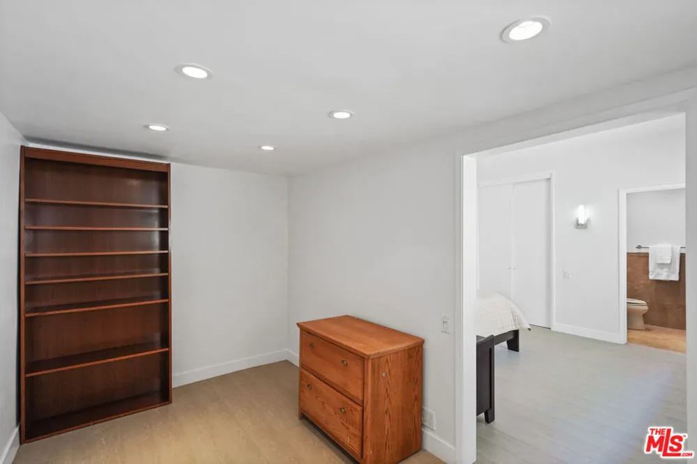 18101 COASTLINE DRIVE Malibu, CA 90265