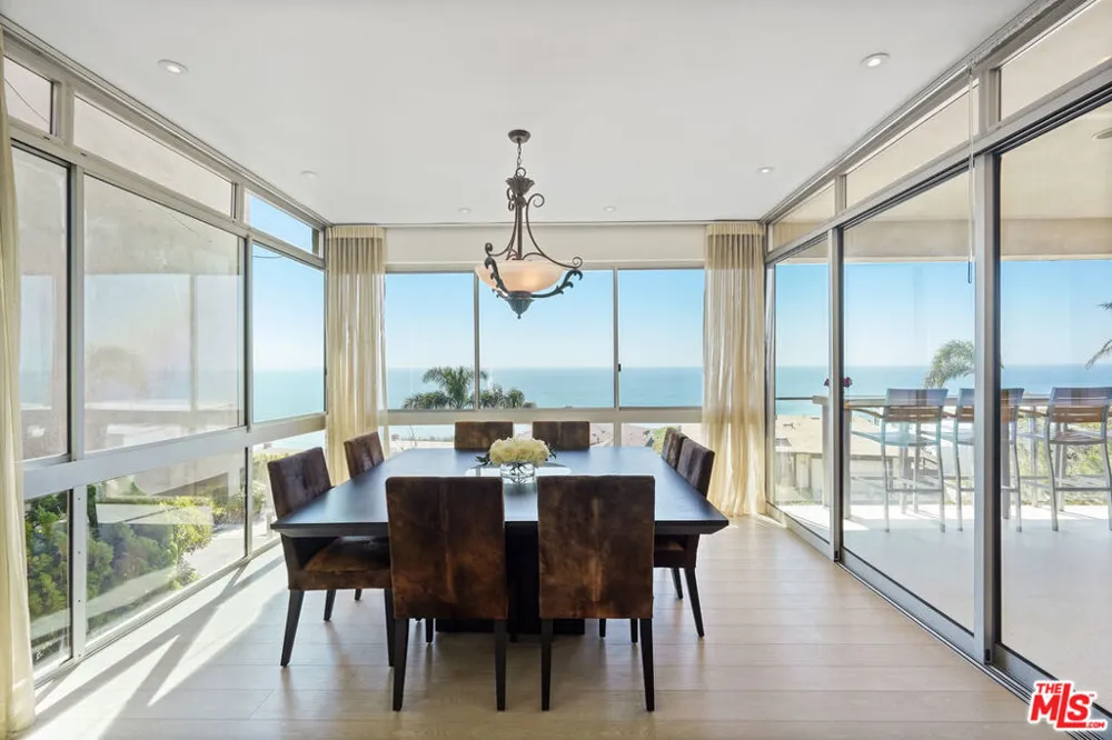 18101 COASTLINE DRIVE Malibu, CA 90265