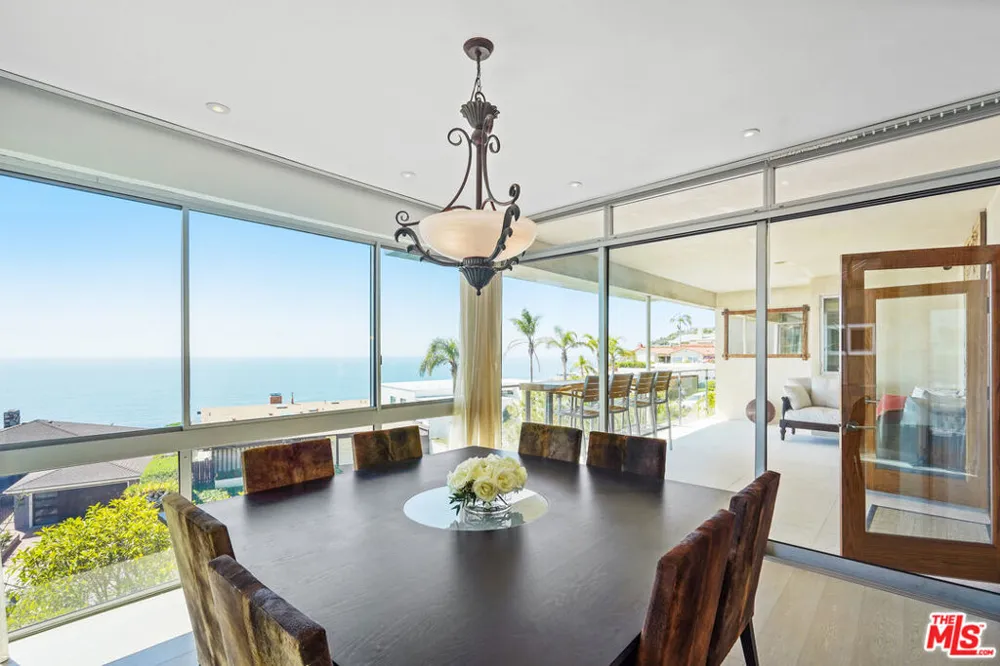 18101 COASTLINE DRIVE Malibu, CA 90265