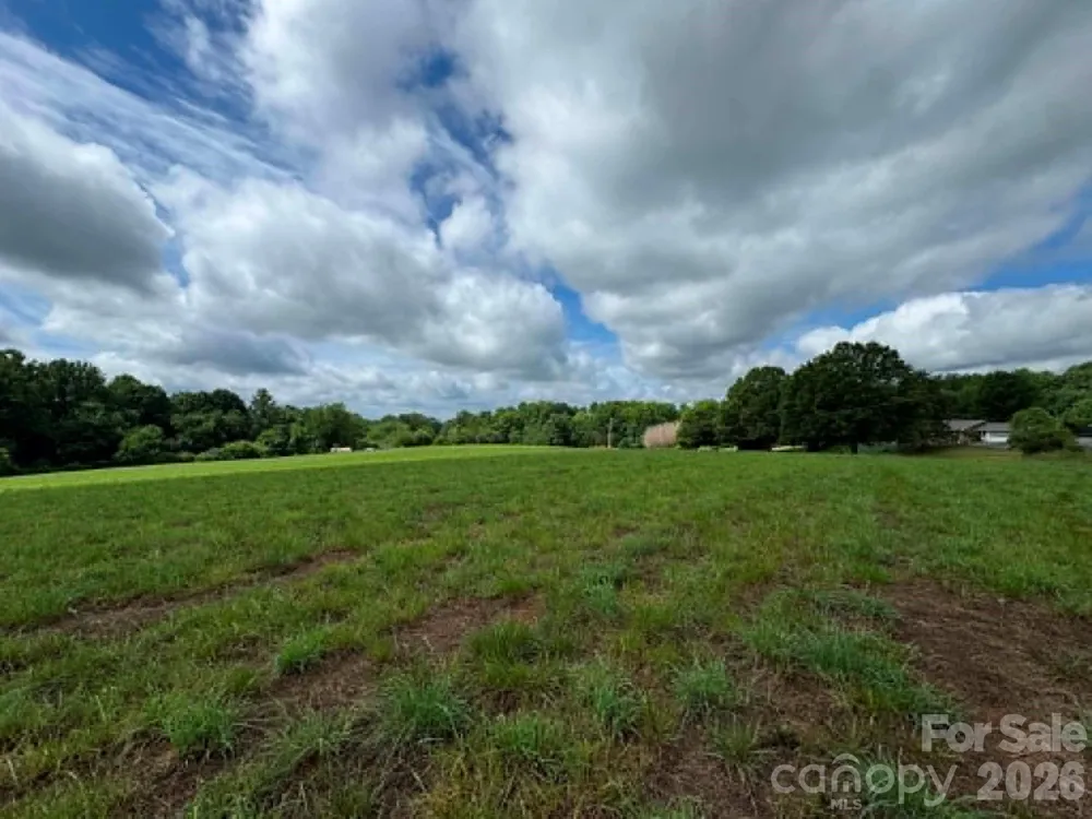 002 Poplar Springs Road Elkin, NC 28621