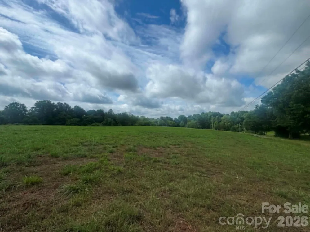002 Poplar Springs Road Elkin, NC 28621