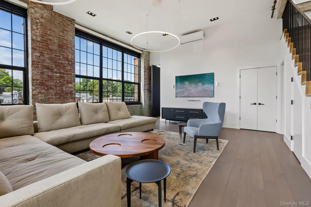 1 E Main Street #401 Beacon, NY 12508