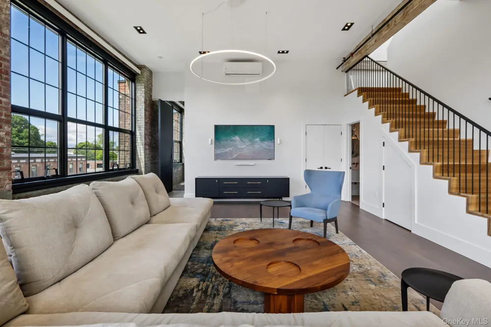 1 E Main Street #401 Beacon, NY 12508