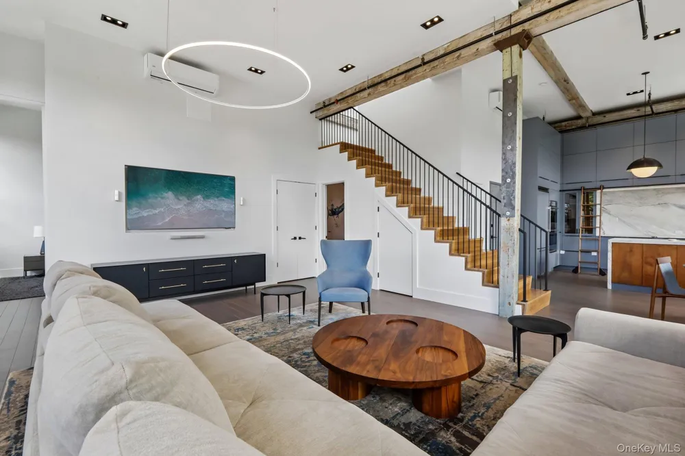 1 E Main Street #401 Beacon, NY 12508