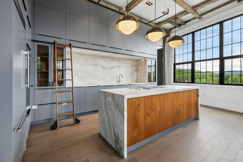1 E Main Street #401 Beacon, NY 12508