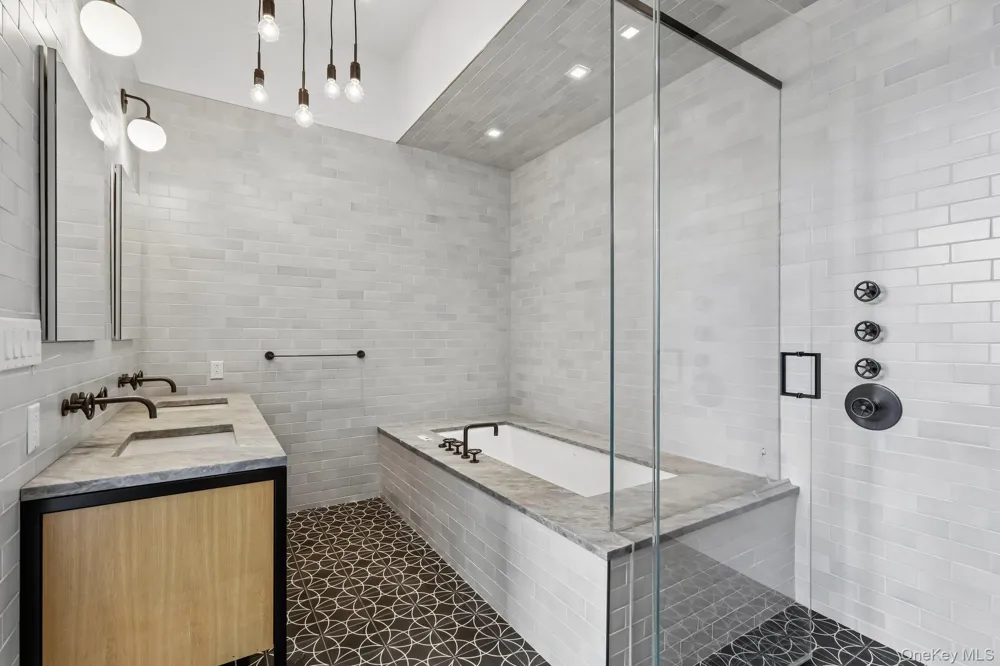 1 E Main Street #401 Beacon, NY 12508