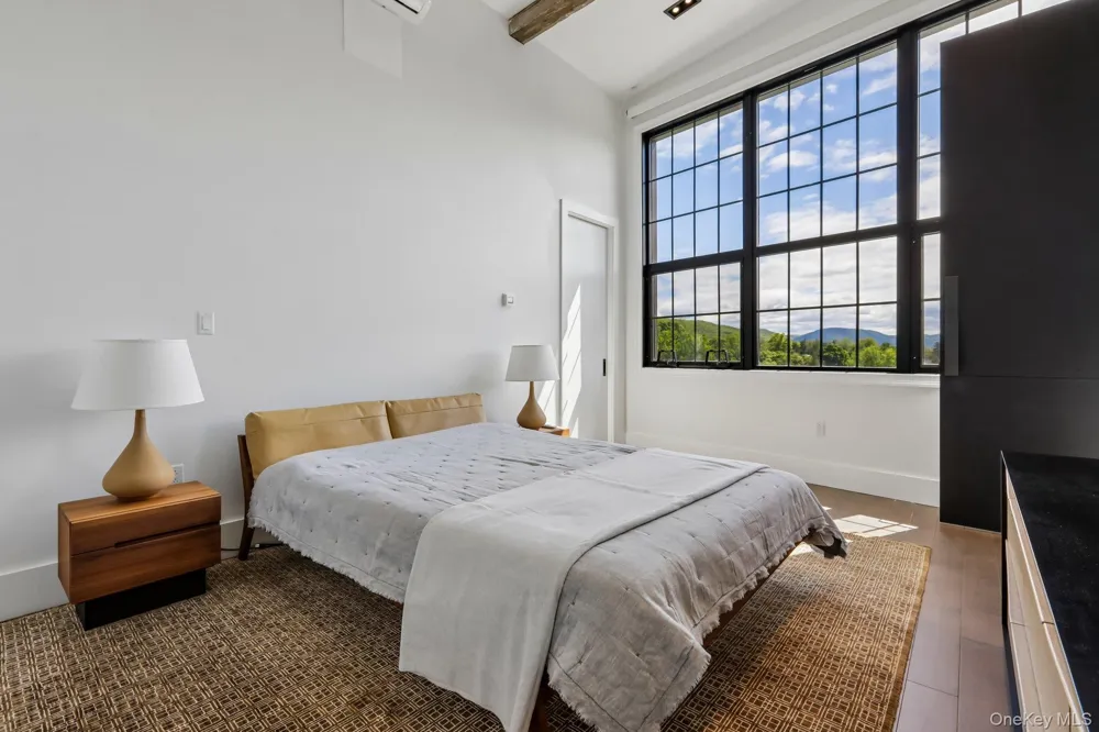 1 E Main Street #401 Beacon, NY 12508
