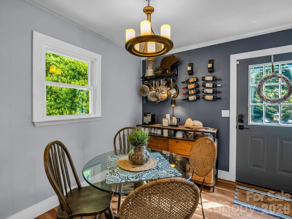 395 E Howard Street Tryon, NC 28782