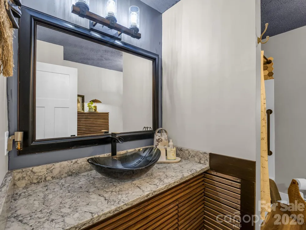 395 E Howard Street Tryon, NC 28782