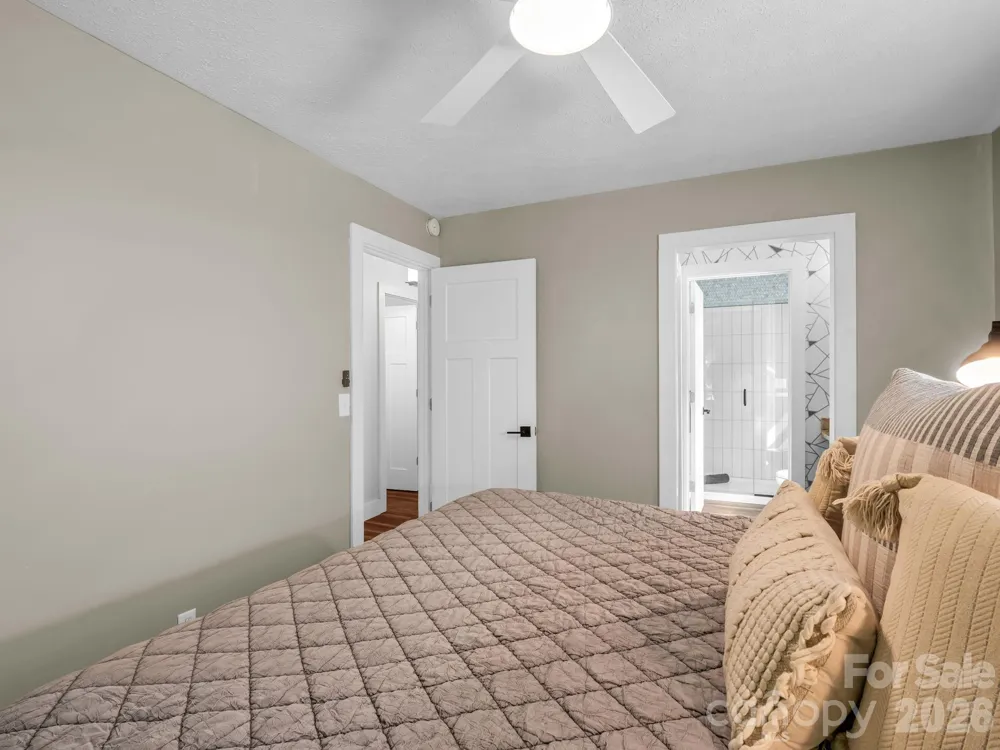 395 E Howard Street Tryon, NC 28782