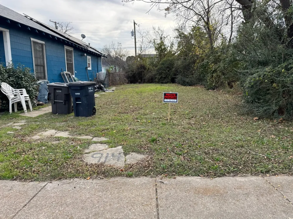 914 E Leuda Fort Worth, TX 76104