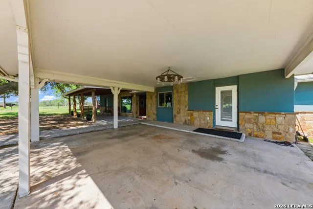 TBD 13857 US HIGHWAY 87 S Adkins, TX 78101
