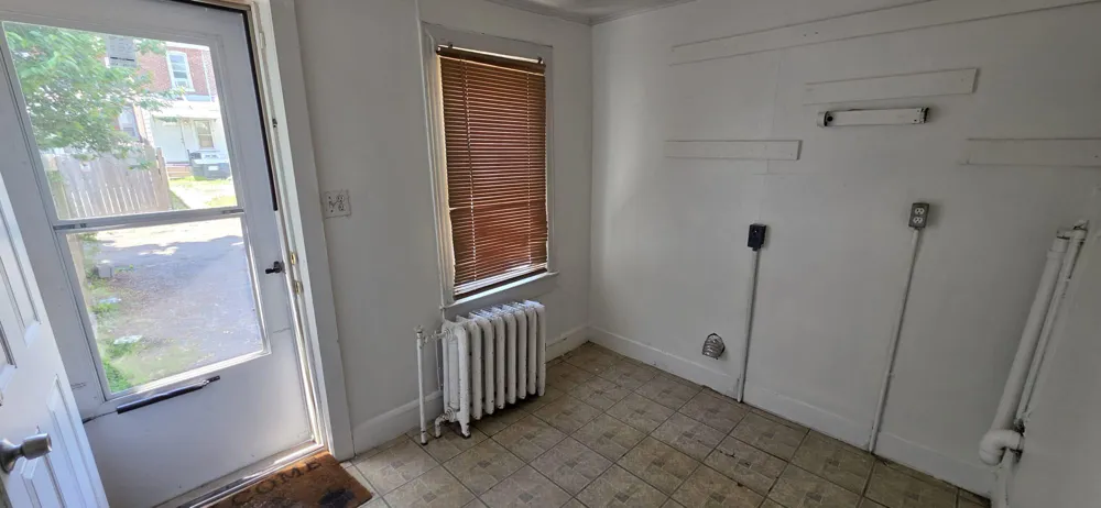 1861 CHESTNUT AVENUE Trenton, NJ 08611