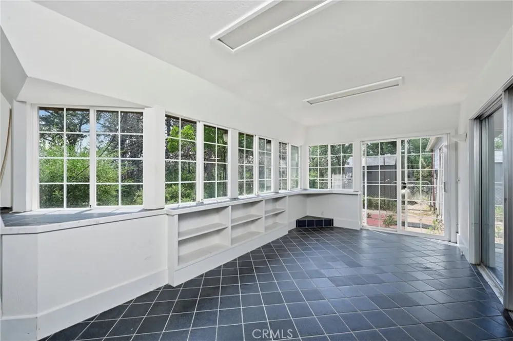 2765 Howard Lakeport, CA 95453