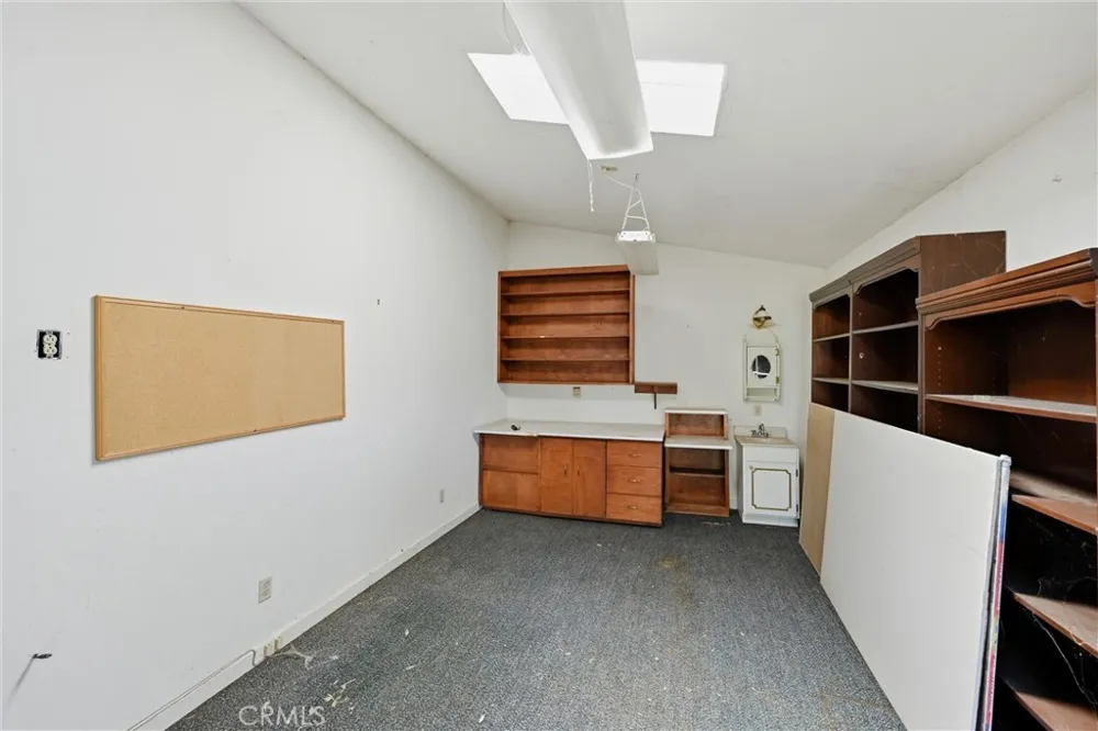 2765 Howard Lakeport, CA 95453