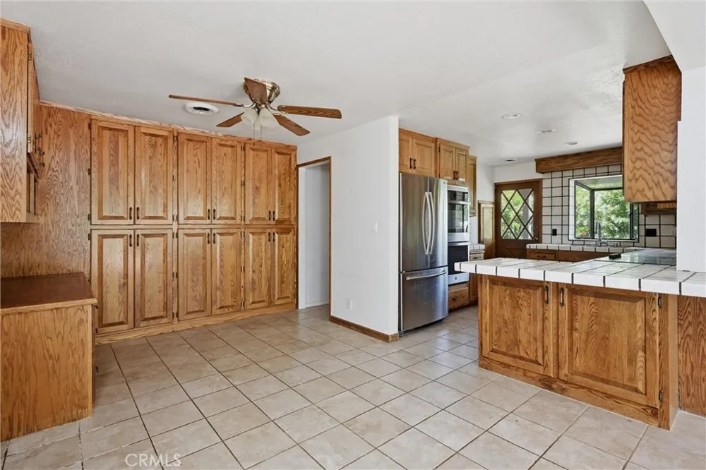 2765 Howard Lakeport, CA 95453