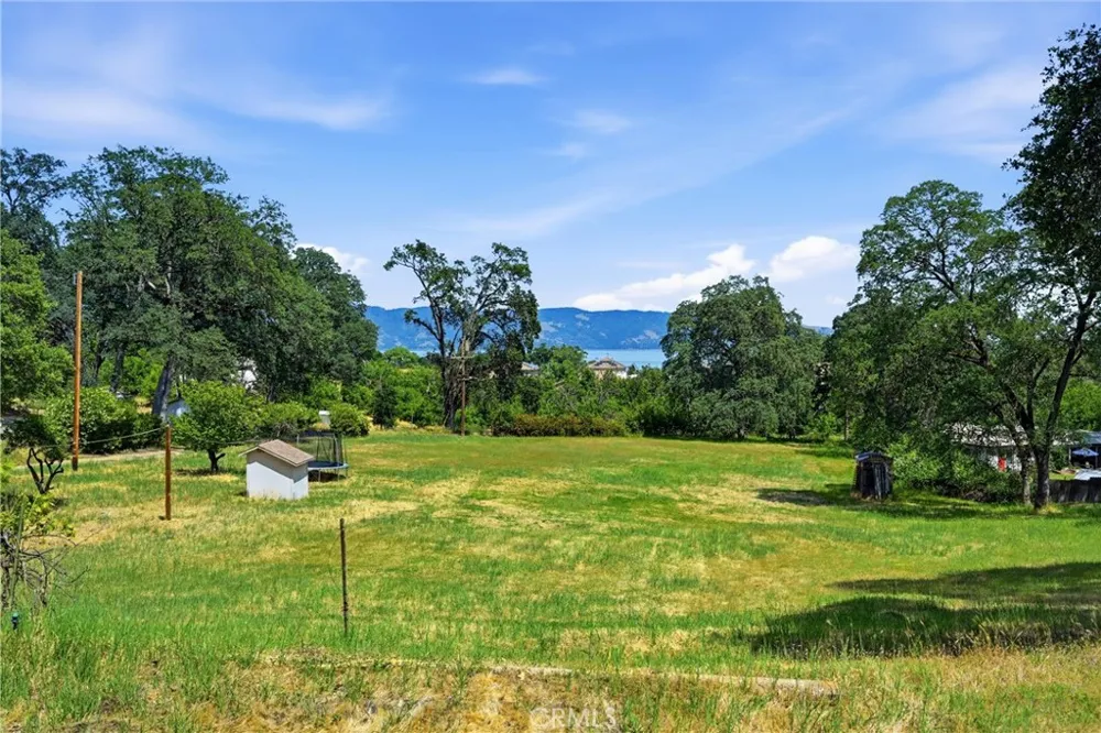 2765 Howard Lakeport, CA 95453