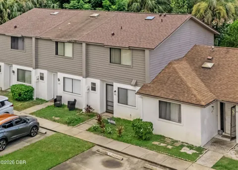 184 W Sandalwood Court