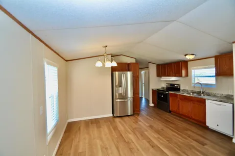 318 Road 51023