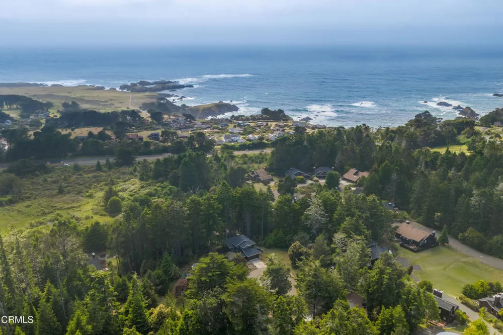 44044 Ocean Vista Court Mendocino, CA 95460