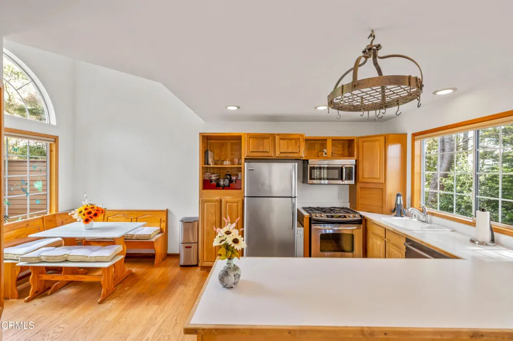 44044 Ocean Vista Court Mendocino, CA 95460