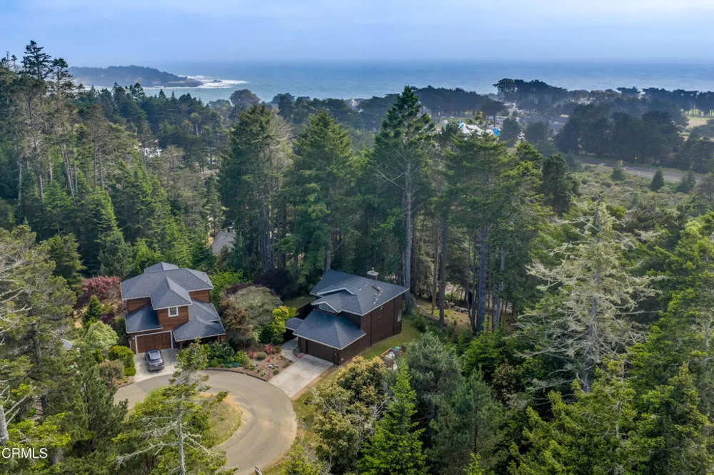 44044 Ocean Vista Court Mendocino, CA 95460