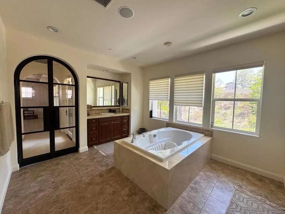 15541 Pinehurst Pl. San Diego, CA 92131