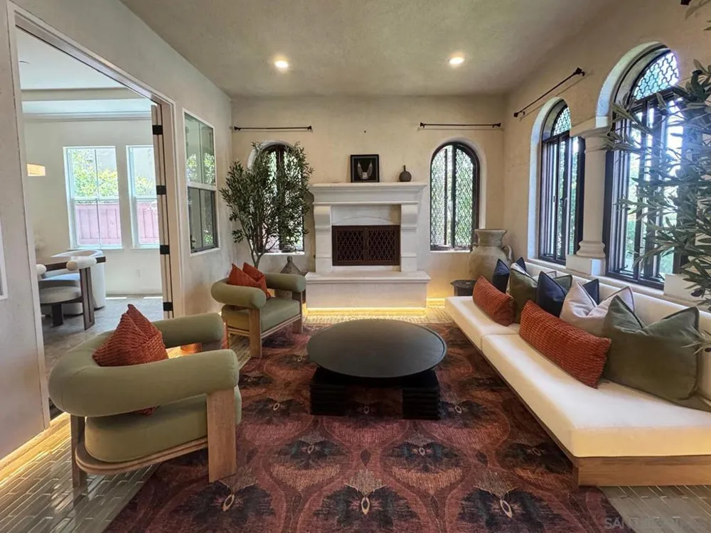 15541 Pinehurst Pl. San Diego, CA 92131