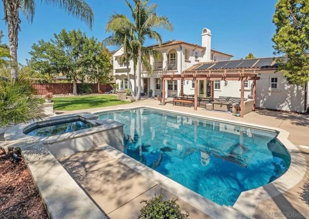 15541 Pinehurst Pl. San Diego, CA 92131