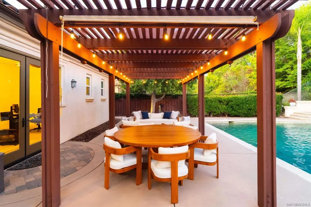 15541 Pinehurst Pl. San Diego, CA 92131