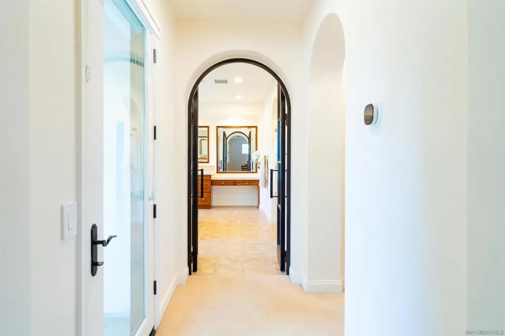 15541 Pinehurst Pl. San Diego, CA 92131