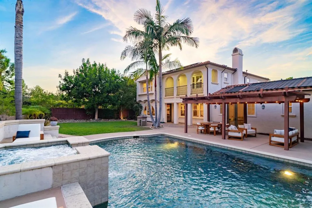 15541 Pinehurst Pl. San Diego, CA 92131
