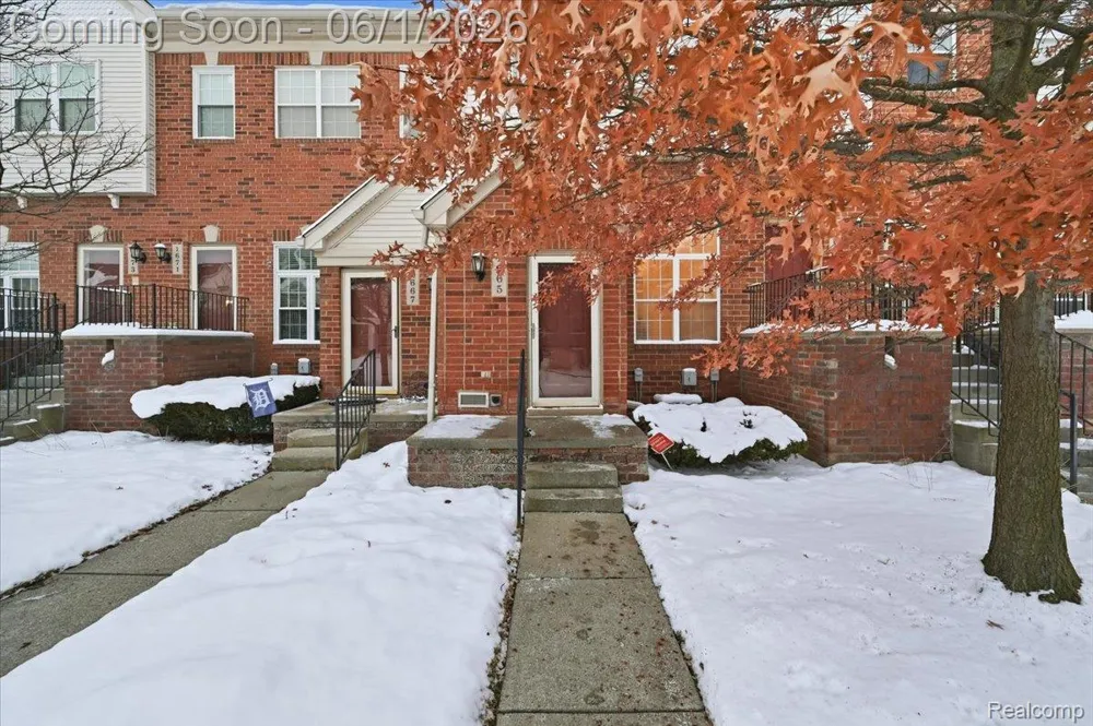 1665 Campau Farms Circle Detroit City, MI 48207