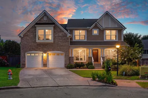 712 Riverbranch Ct