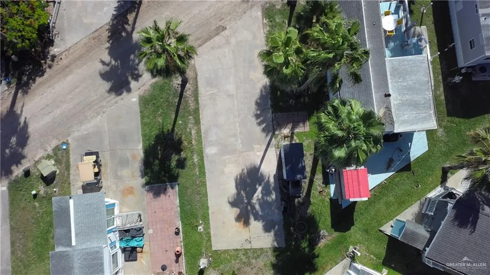 538 W Clam Circle Port Isabel, TX 78578