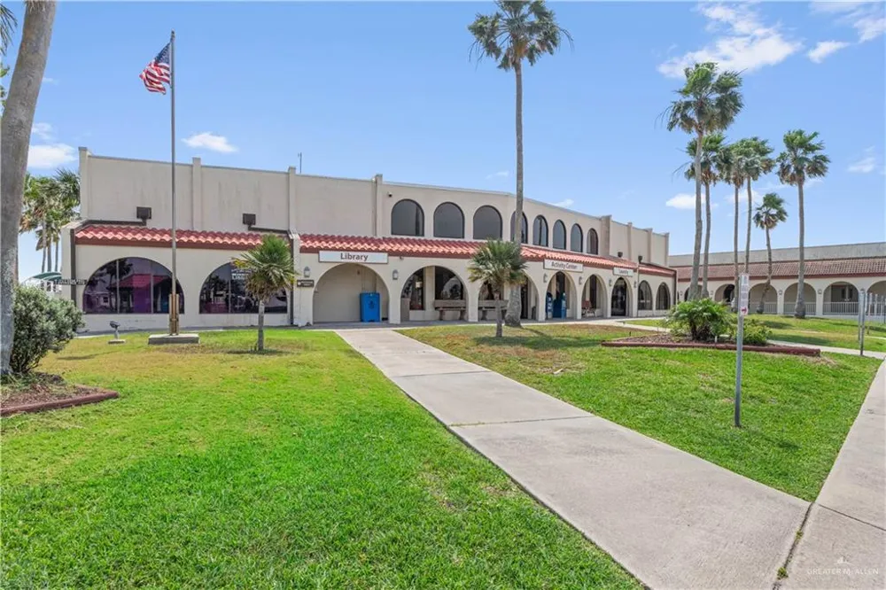 538 W Clam Circle Port Isabel, TX 78578